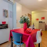 Gabbiano Bianco House * كاستيلساردو