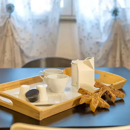 Gabbiano Bianco House Дом отдыха *